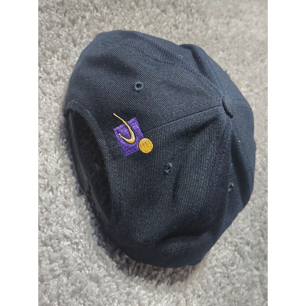 Vintage Los Angeles Lakers Sports Specialties SnapBack Hat Wool Black Purple - Picture 2 of 6
